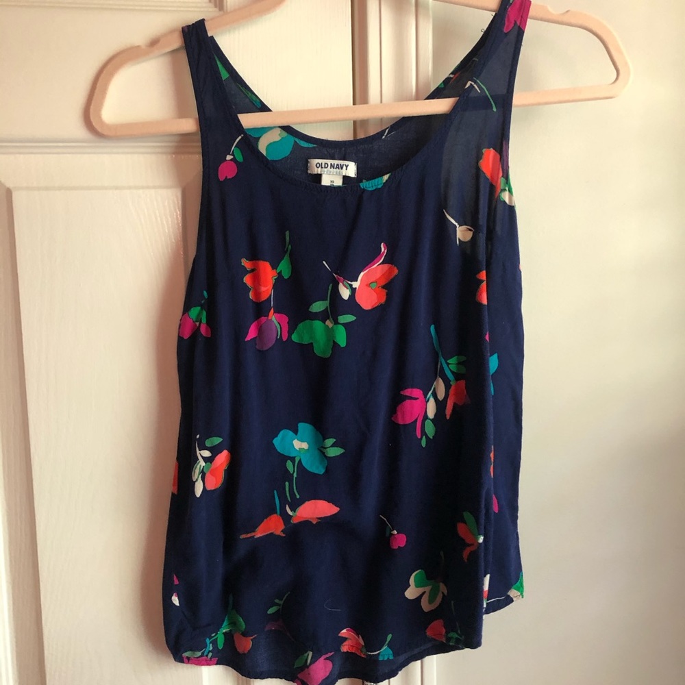 old navy tank